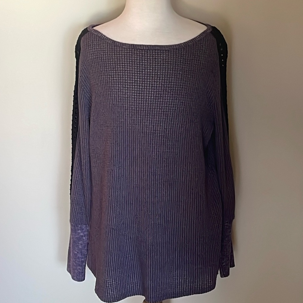 NWOT~Women’s Small Purple Soft Surroundings Long Sleeve Lace Detailed Top